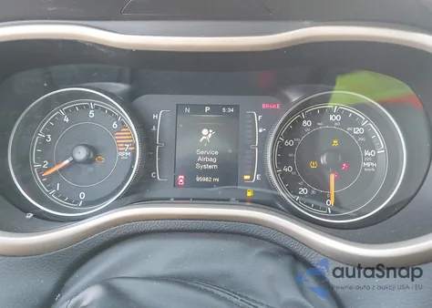 2016 Jeep Cherokee Latitude z USA, uszkodzony, nr VIN 1C4PJMCB4GW198704